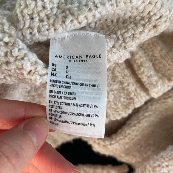 American Eagle Fair Isle Sweater Size S - Picture 6 of 6